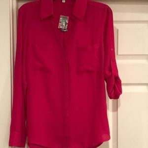 New Express Medium Hot Pink Low V-neck button down shirt